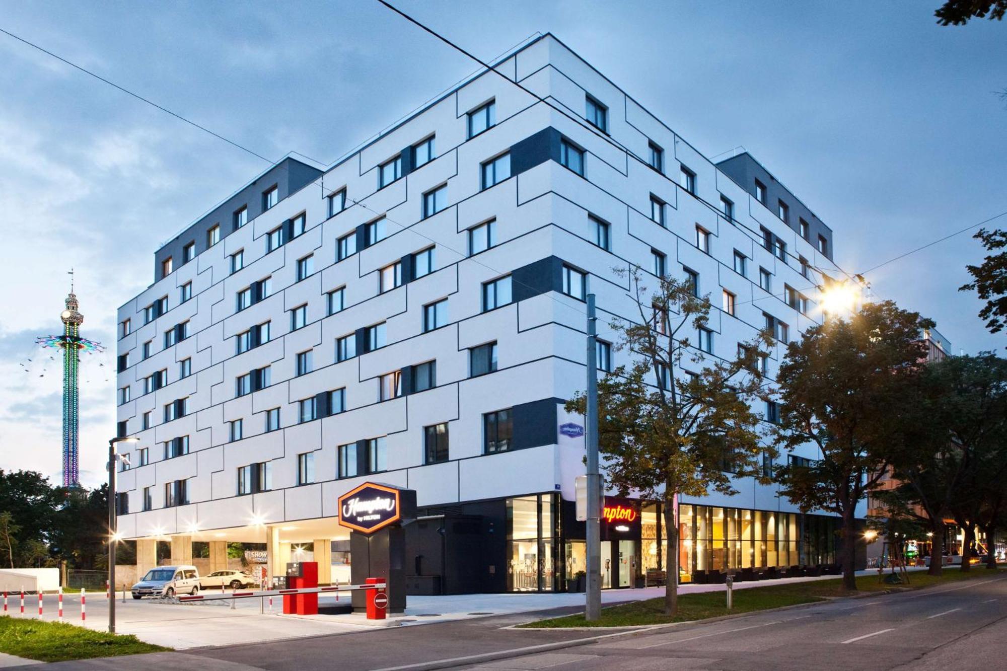 Hampton By Hilton Vienna Messe Hotel Exterior photo